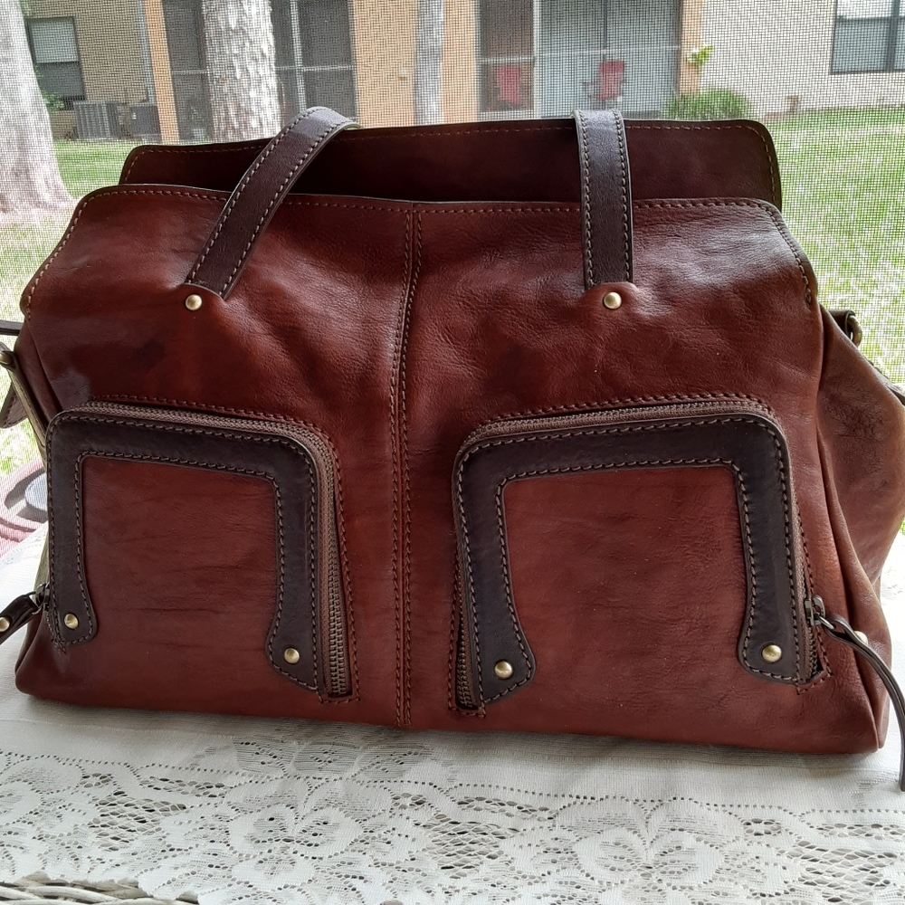 Beautiful GianniConti brown leather purse